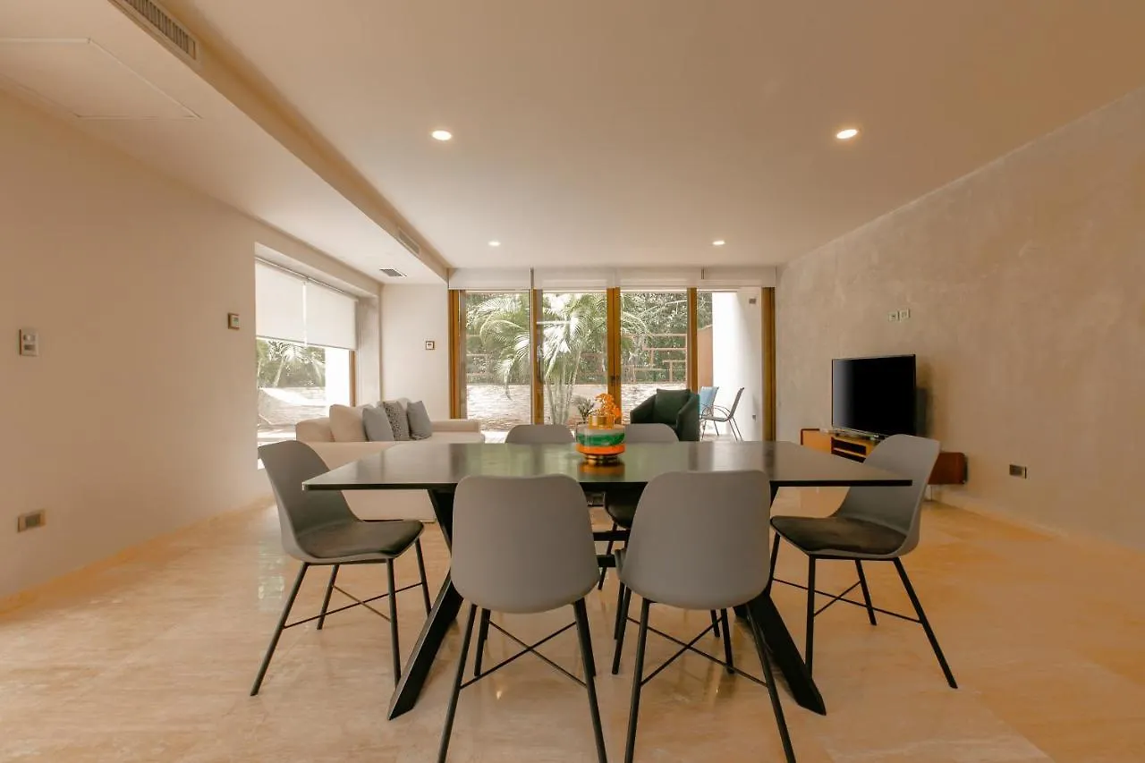 Lumina At Amaya טולום דירה
